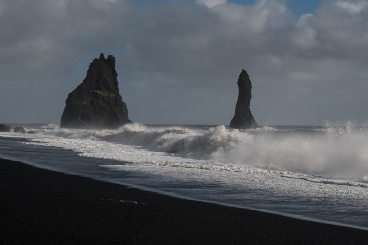 czarna plaża islandia