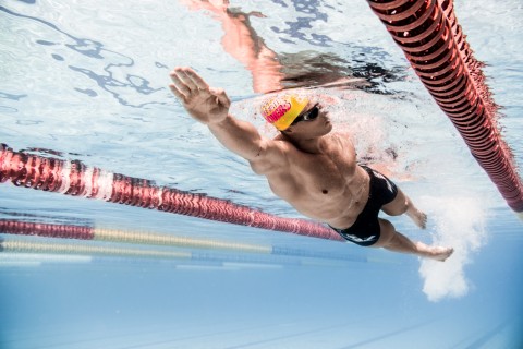 Trening pływacki – 7 ćwiczeń na poprawę Twojego kraula