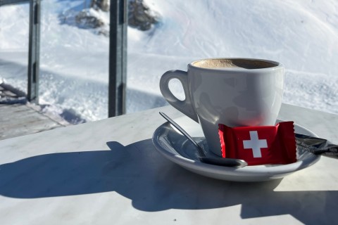 Szwajcaria: narty w kraju czekoladą i serem płynącym